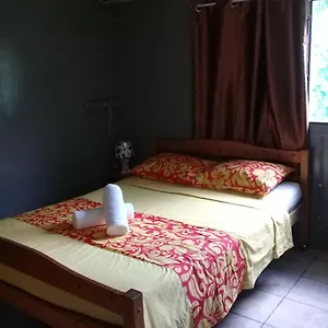 Maison d'hôtes Raihei Location, Bora Bora